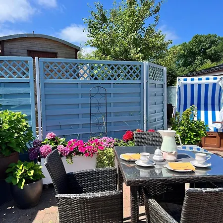 Gemuetliche Fuer 2 Personen Mit Gartensauna 아파트