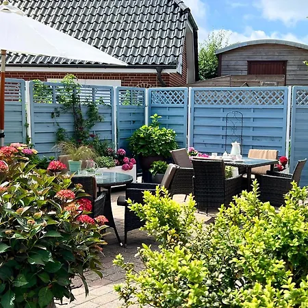 Gemuetliche Fuer 2 Personen Mit Gartensauna 아파트 다게불